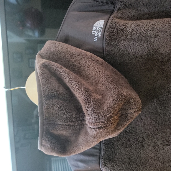 Northface Fleece Jacket - Picture 3 of 7